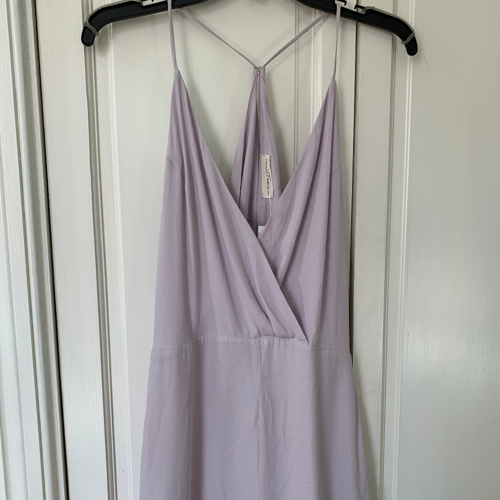 NWT Victoria Sophia Light Romper